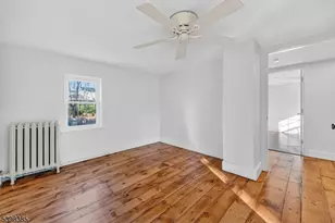 28 Old Clinton Rd, Raritan Township, NJ 08822 - Photo 27