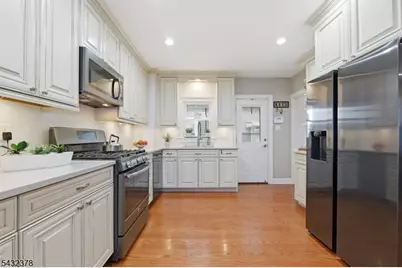 59 Wallace St, Belleville, NJ 07109 - Photo 7