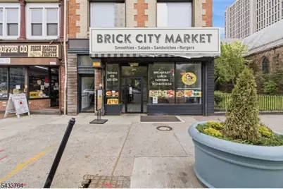 946 Broad St, Newark, NJ 07102 - Photo 3
