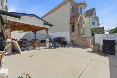 334 1st Ave, Elizabeth, NJ 07206 - Photo 37