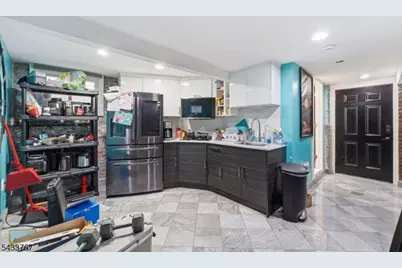 334 1st Ave, Elizabeth, NJ 07206 - Photo 21