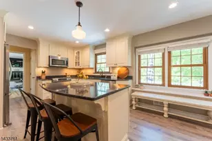 301 Heritage Dr, Readington, NJ 08889 - Photo 11