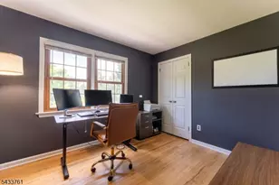 301 Heritage Dr, Readington, NJ 08889 - Photo 23