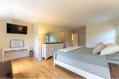 301 Heritage Dr, Readington, NJ 08889 - Photo 19