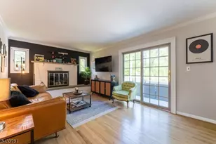 301 Heritage Dr, Readington, NJ 08889 - Photo 9