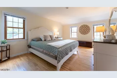 301 Heritage Dr, Readington, NJ 08889 - Photo 17