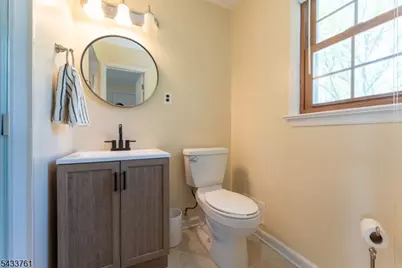 301 Heritage Dr, Readington, NJ 08889 - Photo 21