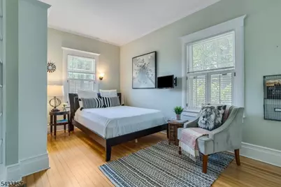214 Lorraine Ave, Montclair, NJ 07043 - Photo 23