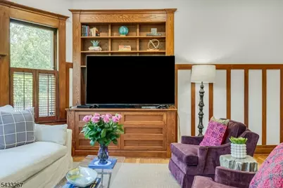 214 Lorraine Ave, Montclair, NJ 07043 - Photo 13
