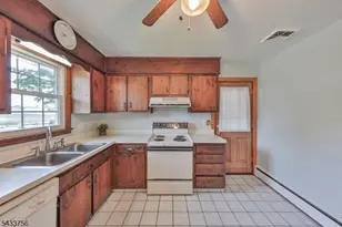 164 Carpentersville Rd, Phillipsburg, NJ 08865 - Photo 23