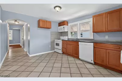 1231 Union St, Linden, NJ 07036 - Photo 15