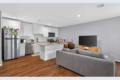1231 Union St, Linden, NJ 07036 - Photo 25