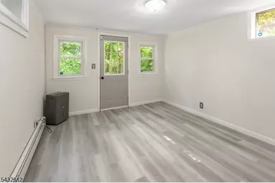 10 Iroquois Trl, Denville, NJ 07834 - Photo 21