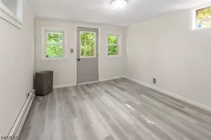 10 Iroquois Trail, Denville, NJ 07834 - Photo 21