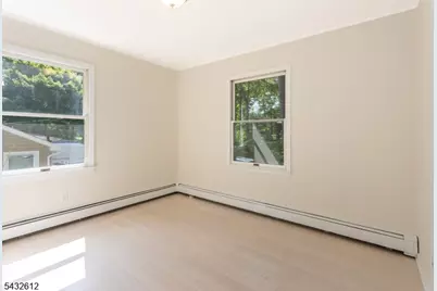 10 Iroquois Trl, Denville, NJ 07834 - Photo 19