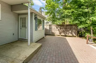 10 Iroquois Trail, Denville, NJ 07834 - Photo 23