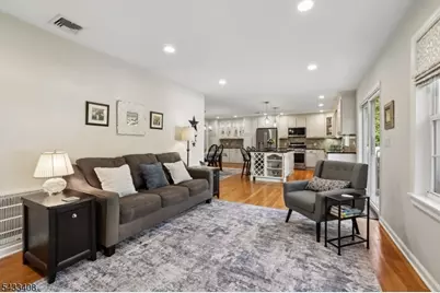 208 Wyoming St, Westfield, NJ 07090 - Photo 7