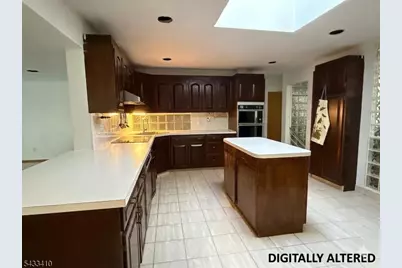 181 W Hobart Gap Rd, Livingston, NJ 07039 - Photo 5