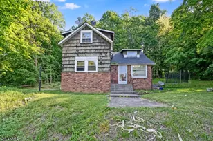 1563 Sussex Turnpike, Randolph Township, NJ 07869 - Photo 1