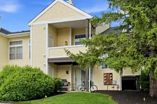 703 Pinehurst-, Union Township, NJ 07083 - Photo 21