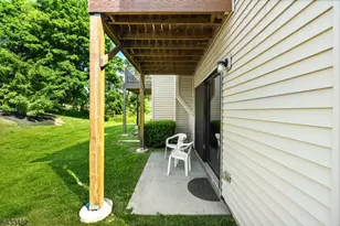 313 Spruce Hills Dr, Glen Gardner, NJ 08826 - Photo 27