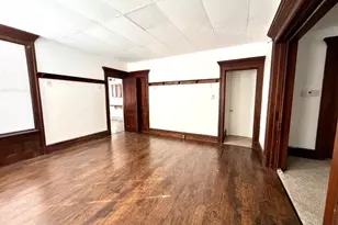 100 Main St - Front Apt, Newton, NJ 07860 - Photo 1