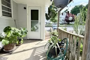 100 Main St - Front Apt, Newton, NJ 07860 - Photo 9