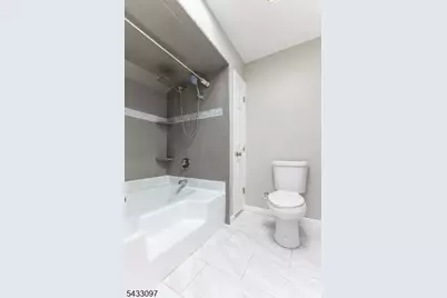 22 Flynn Pl, Wayne, NJ 07470 - Photo 15