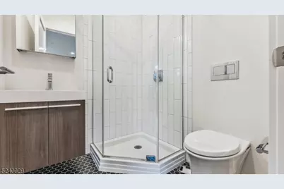 24 N Park Pl, Morristown, NJ 07960 - Photo 19