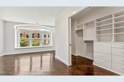 24 N Park Pl, Morristown, NJ 07960 - Photo 13