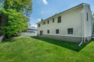 34 Terhune St, East Hanover Township, NJ 07936 - Photo 19