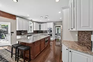 41 Sutton Farm Rd, Delaware Township, NJ 08822 - Photo 9