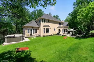 41 Sutton Farm Rd, Delaware Township, NJ 08822 - Photo 5