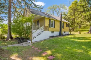 288 Belvidere Ave, Oxford Township, NJ 07863 - Photo 1
