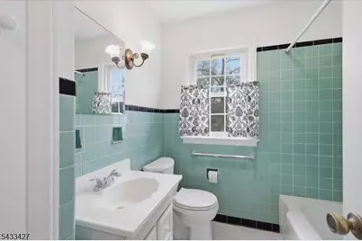147 Main St, Lebanon, NJ 08833 - Photo 11