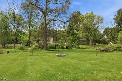 147 Main St, Lebanon, NJ 08833 - Photo 23