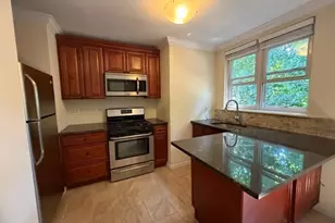 160 Gordonhurst Ave, Montclair, NJ 07043 - Photo 1