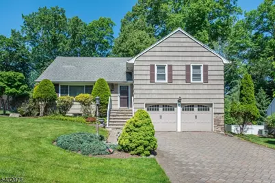 17 Morningside Cir #1, Little Falls Township, NJ 07424 - Photo 1