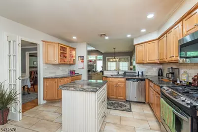 17 Morningside Cir #1, Little Falls Township, NJ 07424 - Photo 15