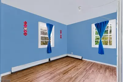 32 Valley View Dr, Mine Hill, NJ 07803 - Photo 15