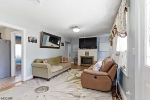 32 Valley View Dr, Mine Hill, NJ 07803 - Photo 13