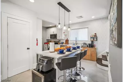 45 Bayview Ave, Newark, NJ 07112 - Photo 29