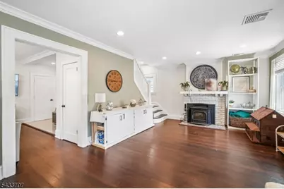 45 Bayview Ave, Newark, NJ 07112 - Photo 33