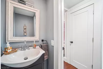 45 Bayview Ave, Newark, NJ 07112 - Photo 25