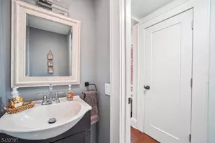 45 Bayview Ave, Newark, NJ 07112 - Photo 25