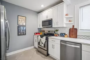 45 Bayview Ave, Newark, NJ 07112 - Photo 27