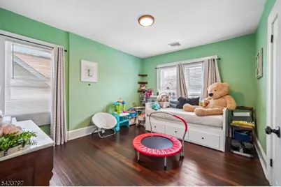 45 Bayview Ave, Newark, NJ 07112 - Photo 17