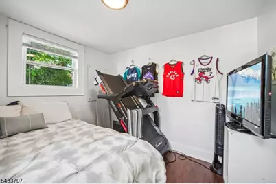 45 Bayview Ave, Newark, NJ 07112 - Photo 23