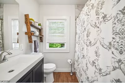 45 Bayview Ave, Newark, NJ 07112 - Photo 7