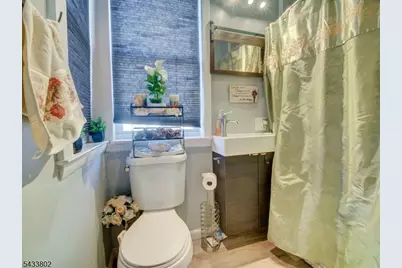 40 Bruen Ave, Irvington, NJ 07111 - Photo 7